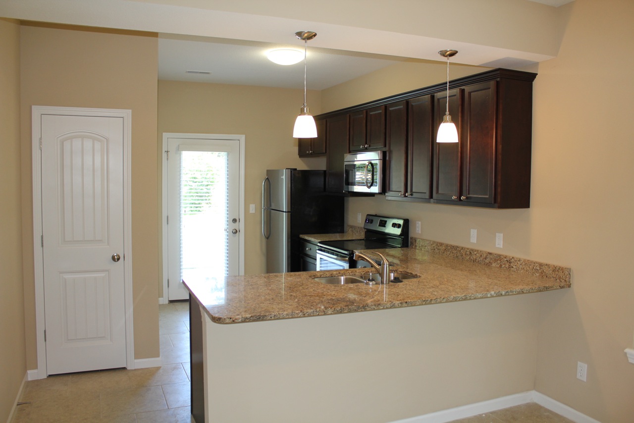 1407 Richardson #101